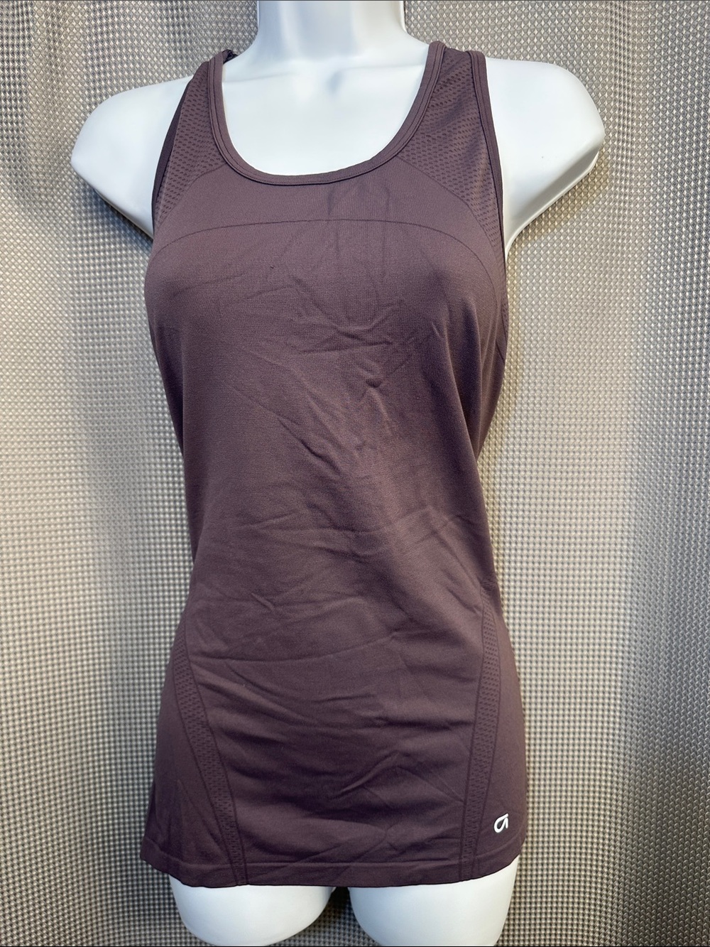 GapFit Women’s Racerback Tank Top in Plum